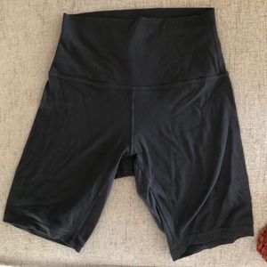 lululemon align biker shorts 8”